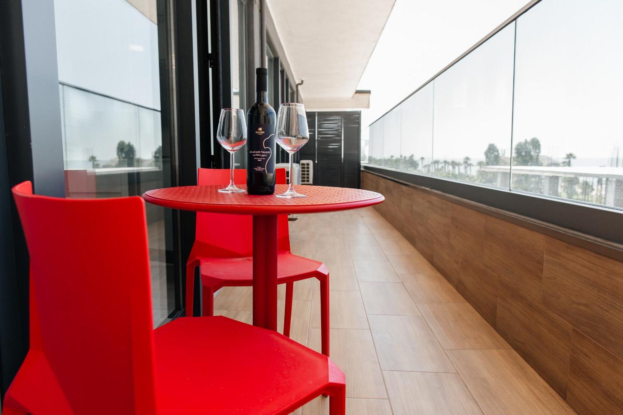 The Spot Apartments - Orbi Beach Tower Batumi Exteriér fotografie