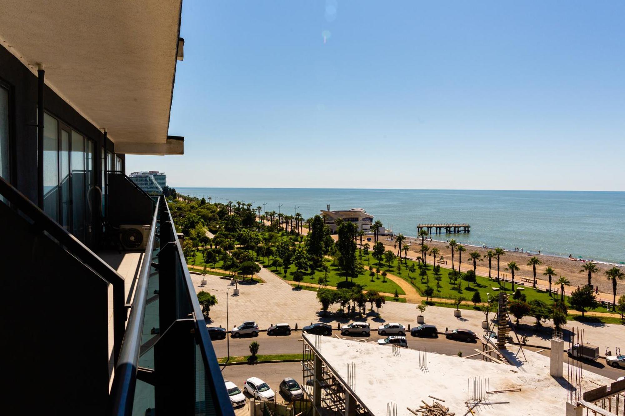 The Spot Apartments - Orbi Beach Tower Batumi Exteriér fotografie